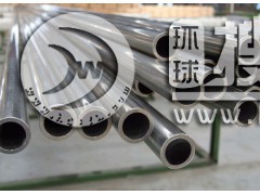 䓹