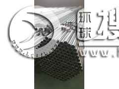 /\䓹